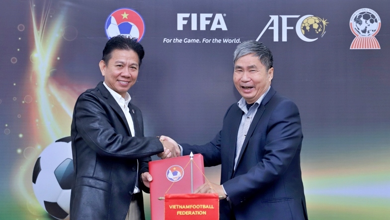 HLV Hoàng Anh Tuấn CHÍNH THỨC dẫn dắt U20 Việt Nam
