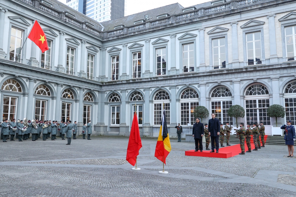 Thủ tướng Vương quốc Bỉ chủ trì lễ đón chính thức Thủ tướng Phạm Minh Chính