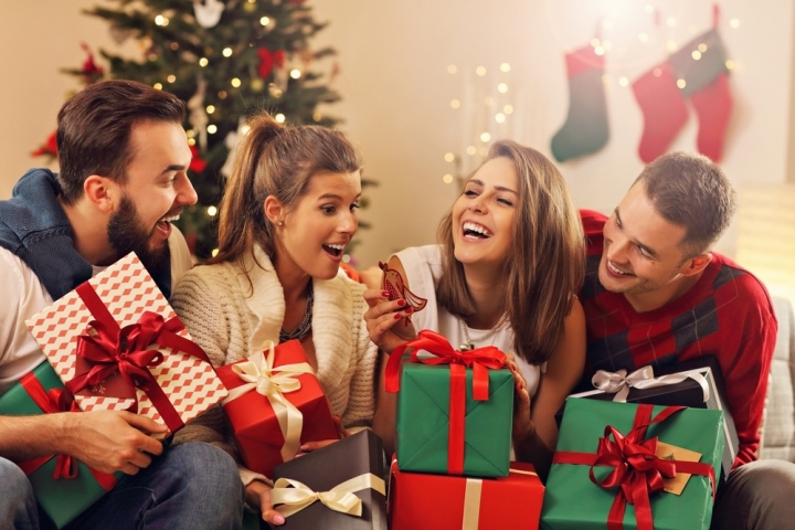Noel nên tặng quà gì cho người yêu?