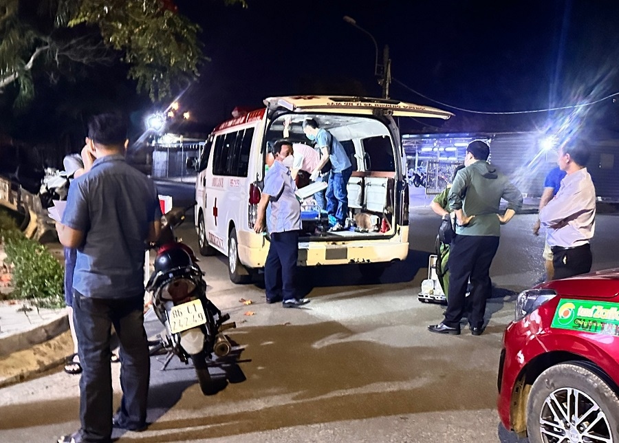 Một du khách tử vong khi tắm biển ở Bình Thuận