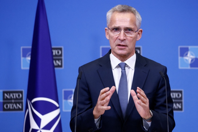 NATO kêu gọi tăng cường hỗ trợ quân sự cho Ukraine