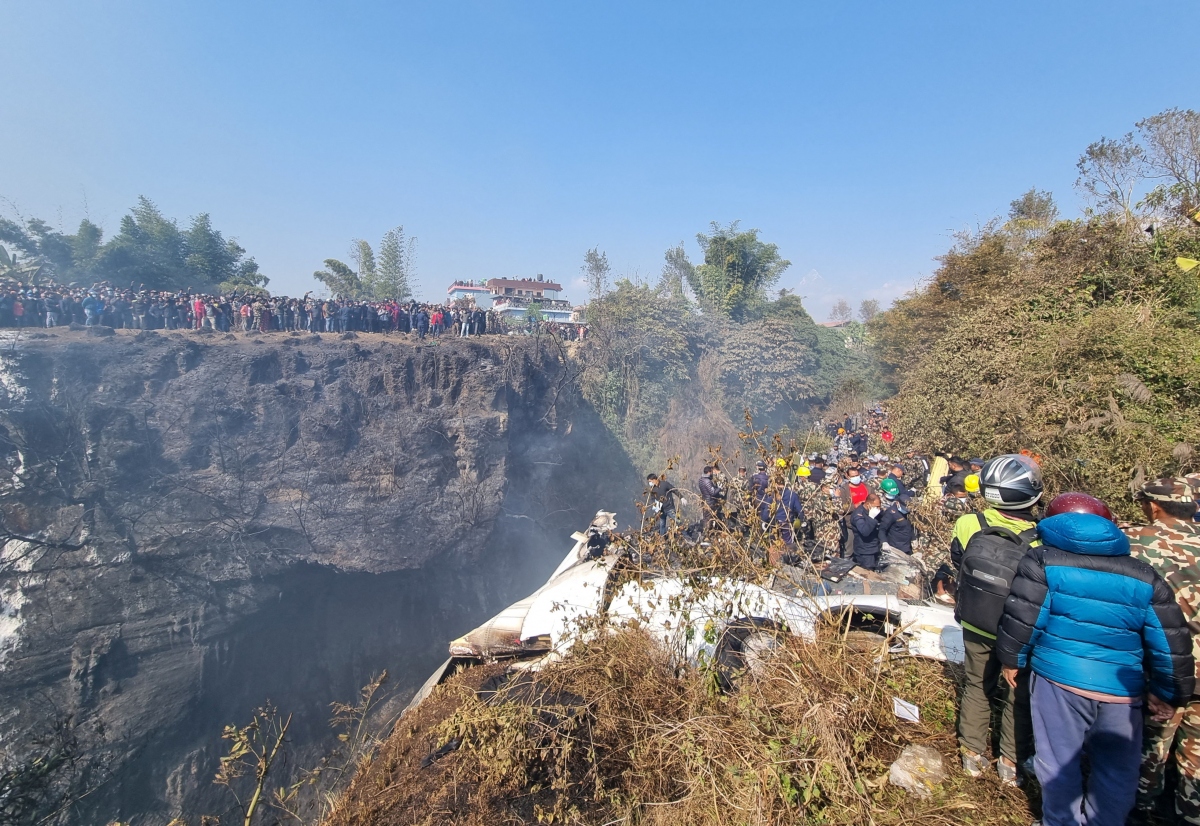 Những phút cuối cùng của hành khách trong khoang máy bay rơi ở Nepal