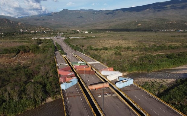 Colombia-Venezuela mở cửa hoàn toàn biên giới sau nhiều năm