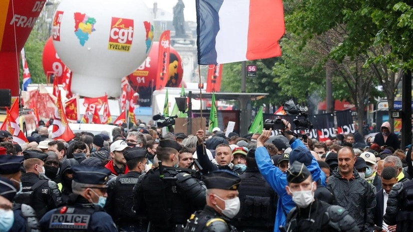 Hệ lụy từ làn sóng biểu tình, đình công kéo dài ở châu Âu