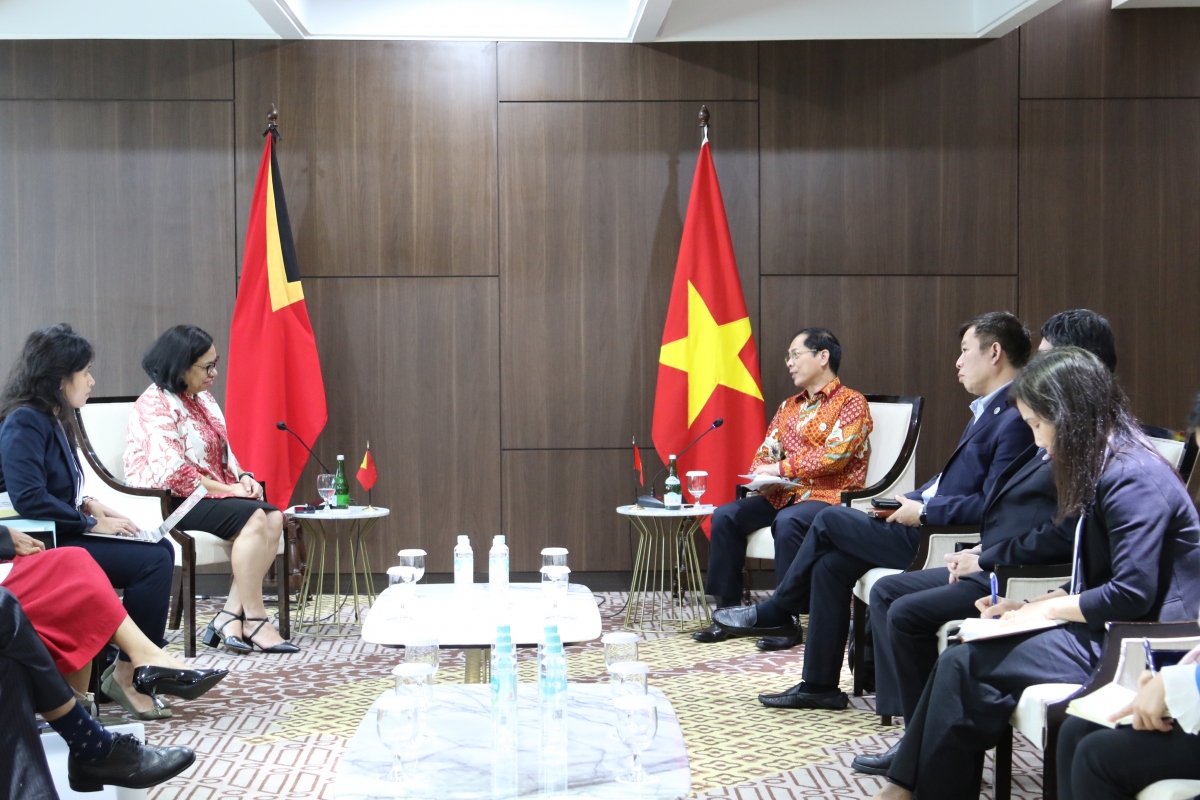 Bộ trưởng Ngoại giao Bùi Thanh Sơn gặp song phương Bộ trưởng Ngoại giao Timor-Leste
