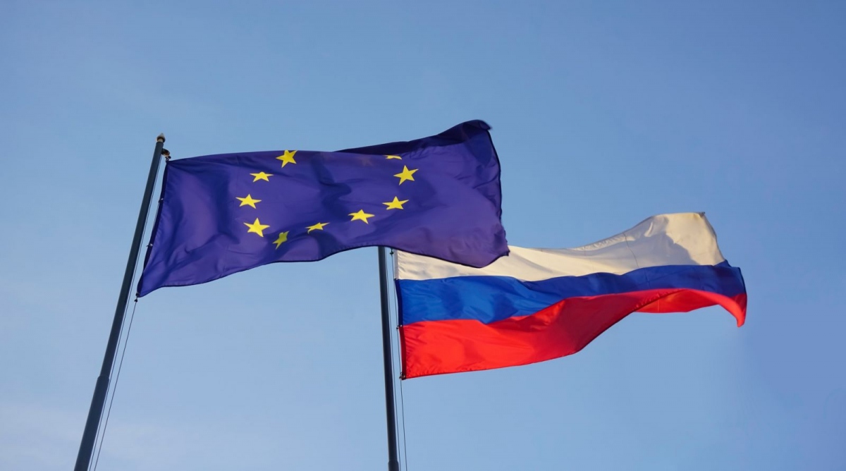 Các trừng phạt mới của Mỹ và EU có tác động mạnh đến kinh tế Nga?