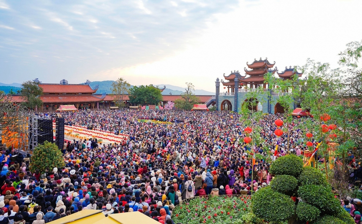 PGS.TS Phạm Ngọc Trung: "Chư Phật không ban chức tước, bổng lộc, tiền tài"