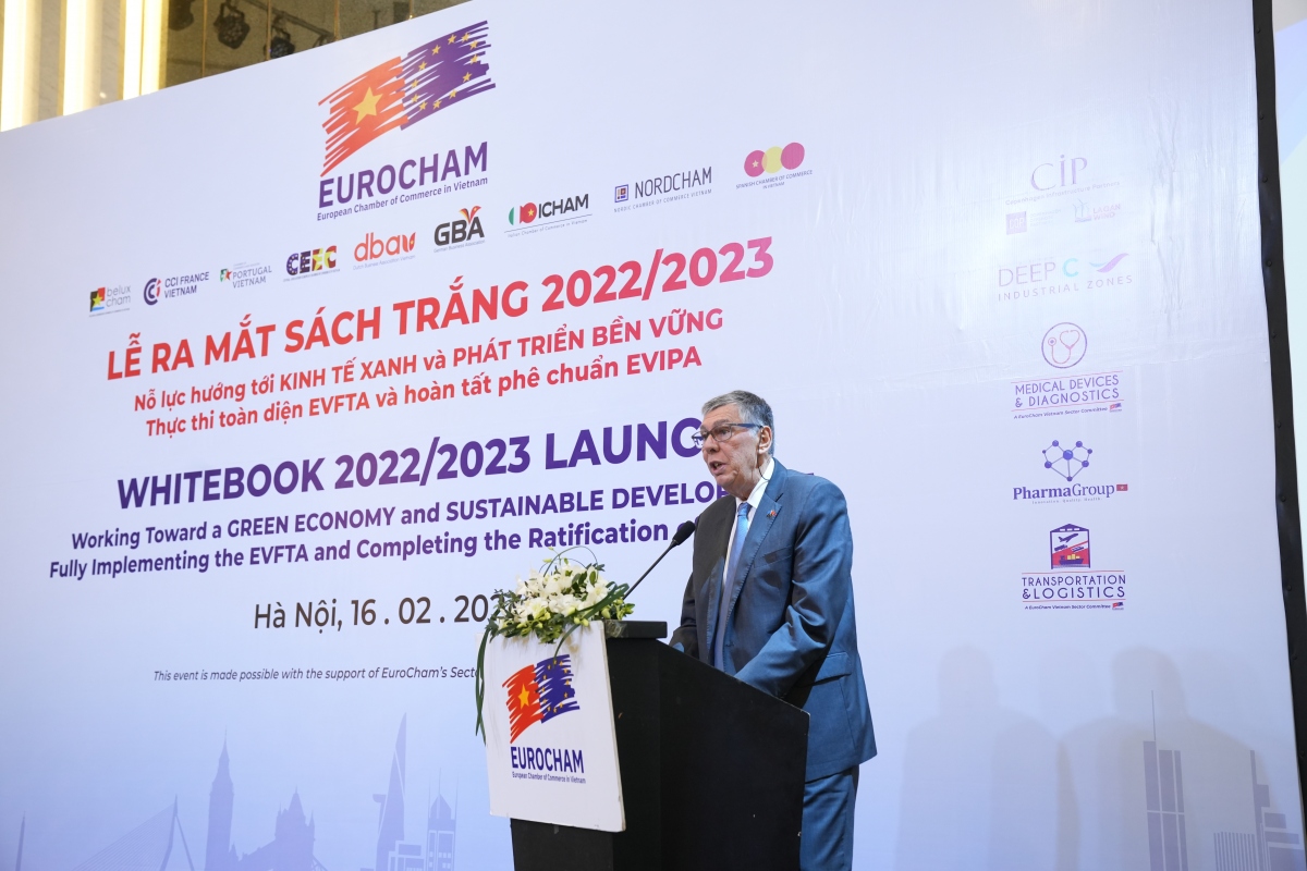 Ra mắt Sách Trắng 2023 với trọng tâm về kinh tế xanh và phát triển bền vững