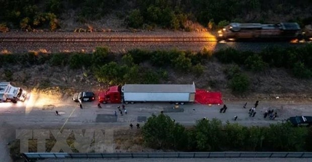 Cảnh sát Bulgaria phát hiện 18 người di cư tử vong trên một xe tải