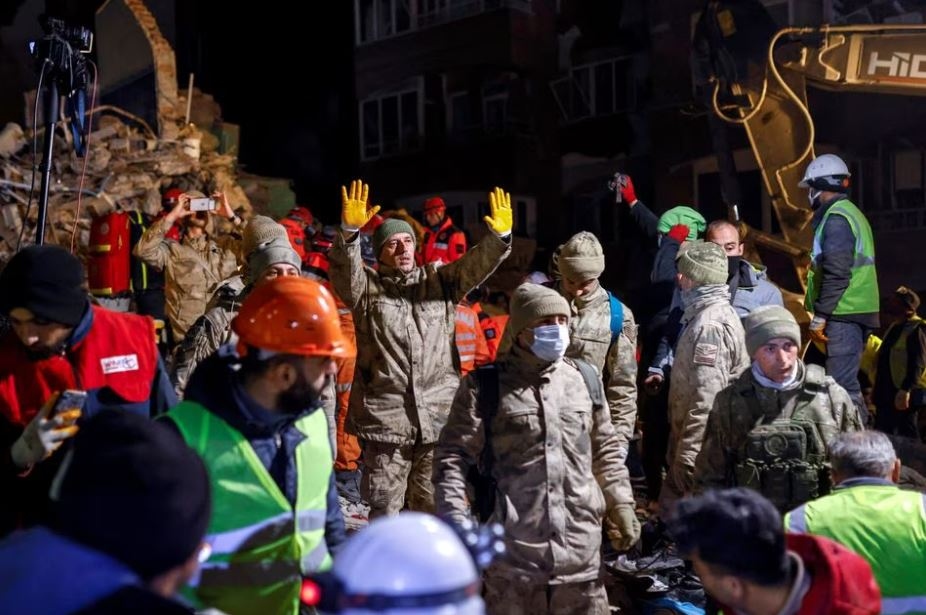 Cứu trợ động đất Thổ Nhĩ Kỳ - Syria: “Giờ tôi tin đã vào phép màu”