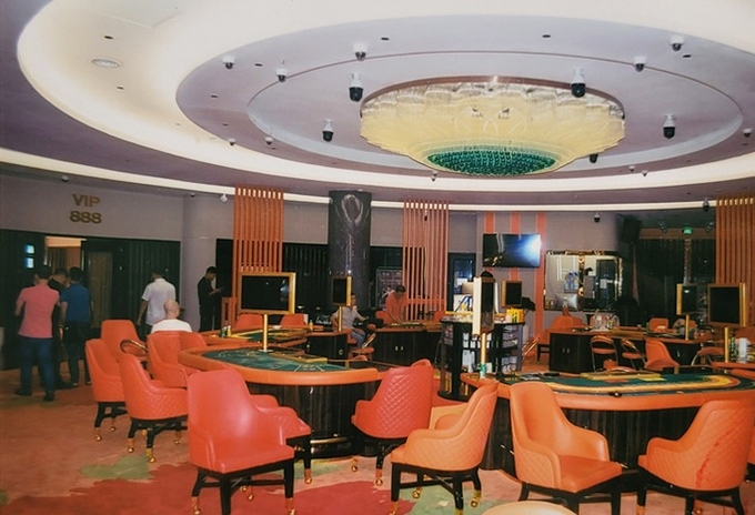 Triệt phá ổ nhóm thuê mặt bằng khách sạn để tổ chức đánh bạc ở Quảng Ninh