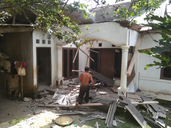 Động đất gây rung chuyển thủ đô Jakarta (Indonesia)