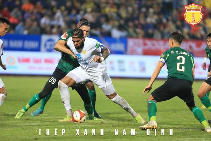 Nam Định thắng nhọc CLB TP.HCM ngày mở màn V-League 2023