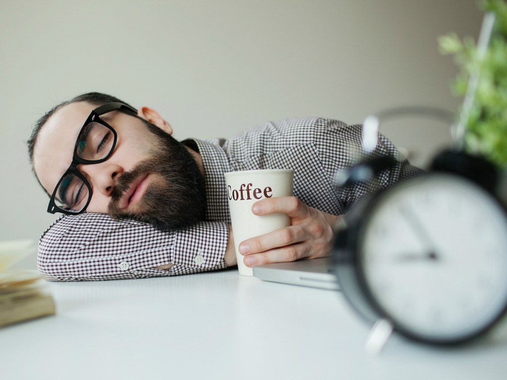 Tại sao dân văn phòng nên ngủ trưa thường xuyên?