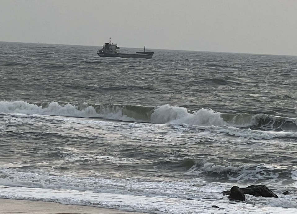 Tàu Xuyên Á 126 bị sự cố tự ý rời khỏi vùng biển tỉnh Bình Thuận