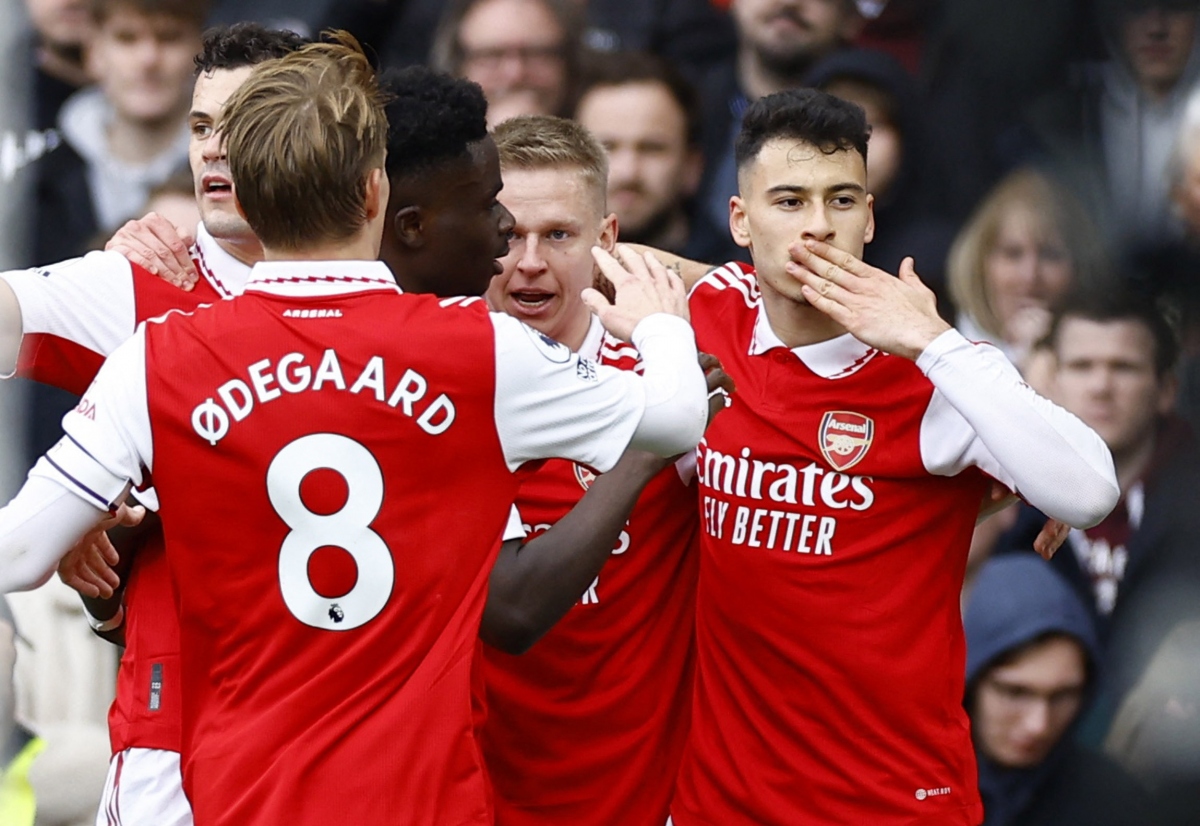 Bảng xếp hạng Ngoại hạng Anh mới nhất: Arsenal bỏ xa Man City 8 điểm