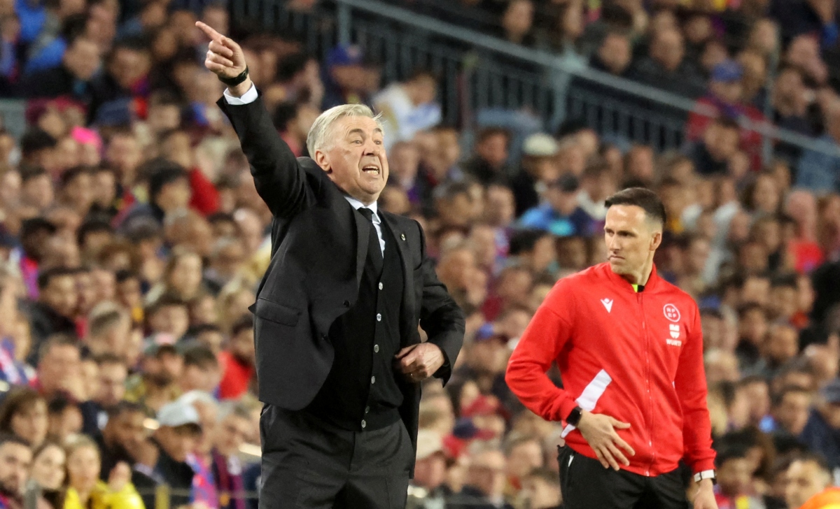 HLV Ancelotti không phục khi Real Madrid thua Barca