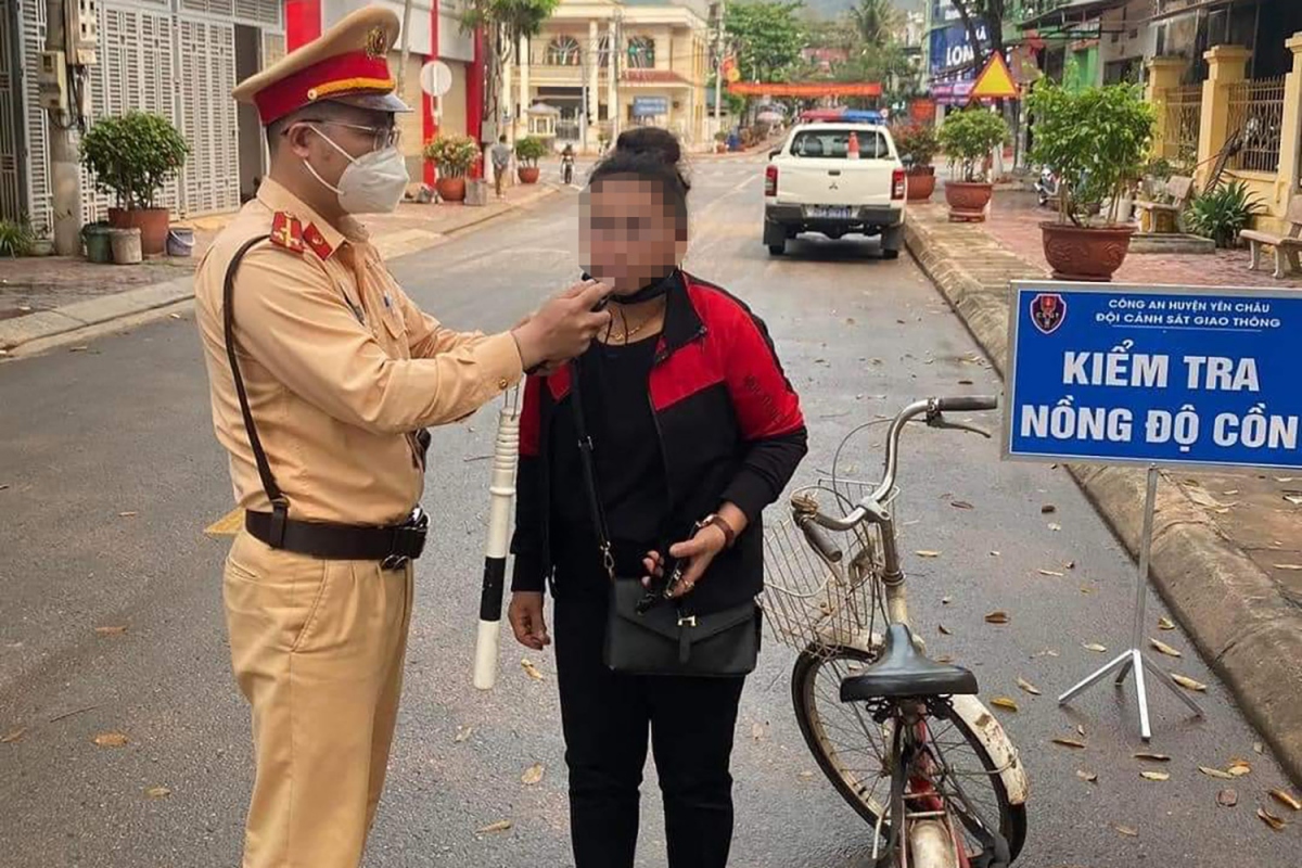 Sơn La xử phạt người đi xe đạp vi phạm nồng độ cồn