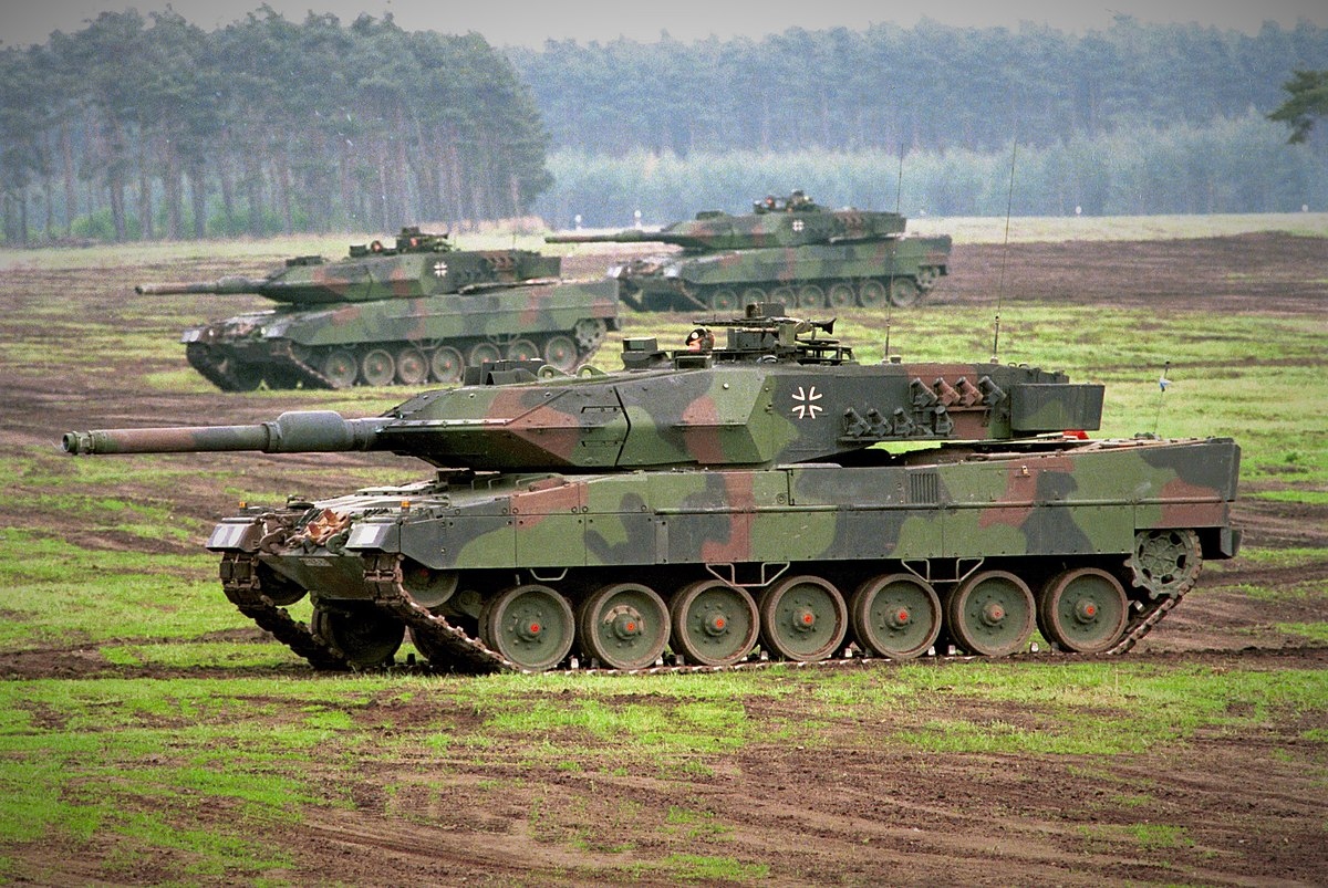 Na Uy công bố quá trình chuyển giao 8 xe tăng Leopard 2 cho Ukraine