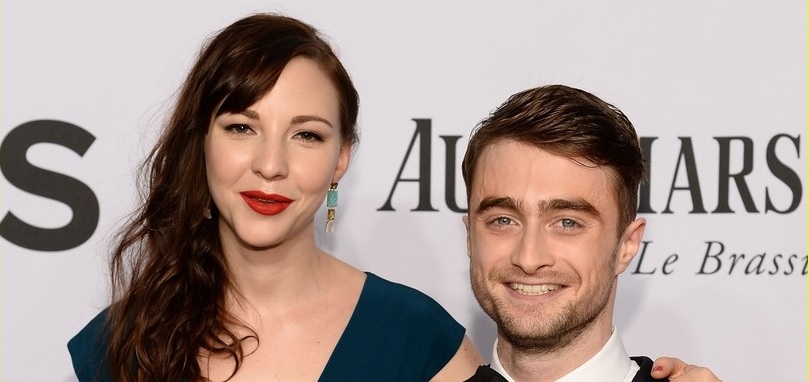 Bạn gái "Harry Potter" Daniel Radcliffe mang thai sau 10 năm hẹn hò