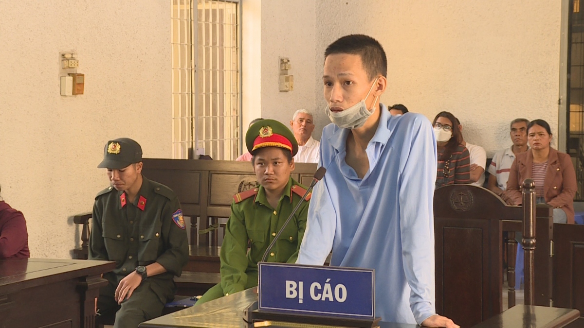 Lĩnh án tù chung thân vì đâm chết nghệ nhân ở Đắk Lắk
