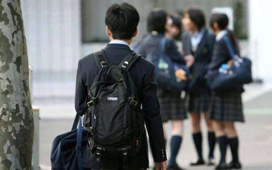 Tỷ lệ học sinh tự tử ở Nhật Bản tăng đáng báo động