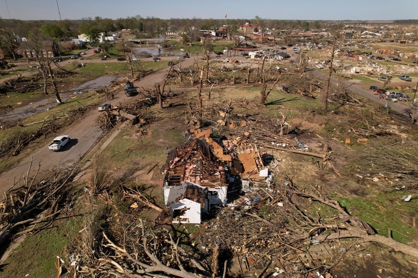 Mỹ nỗ lực khắc phục hậu quả trận lốc xoáy kinh hoàng tại Mississippi