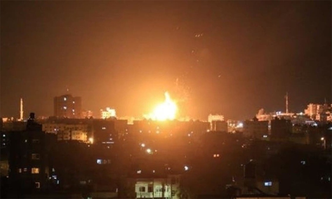 Syria bắn hạ nhiều tên lửa của Israel ở Damascus