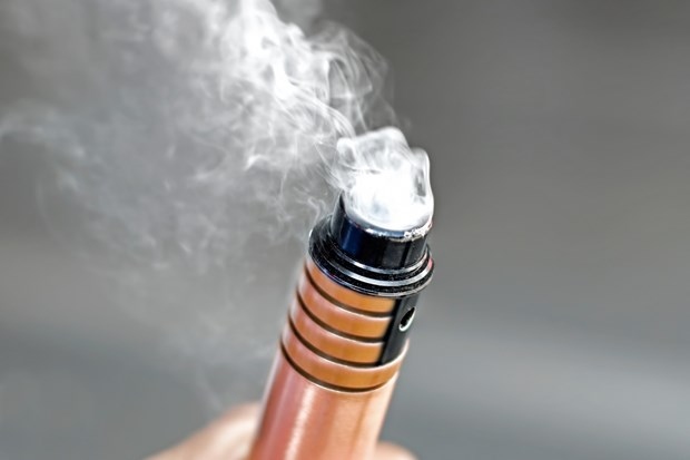 Australia lo ngại khi số người trẻ tuổi sử dụng thuốc lá điện tử ngày càng gia tăng
