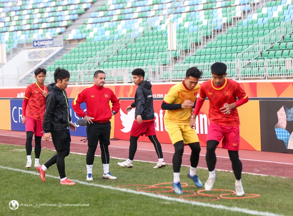 U20 Việt Nam hồi phục tích cực, tập trung tối đa cho trận gặp Iran