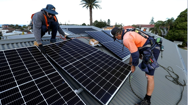 Australia tìm cách tái chế pin mặt trời