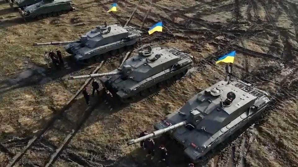 Sức mạnh xe tăng Challenger 2 của Anh mới được bàn giao cho Ukraine