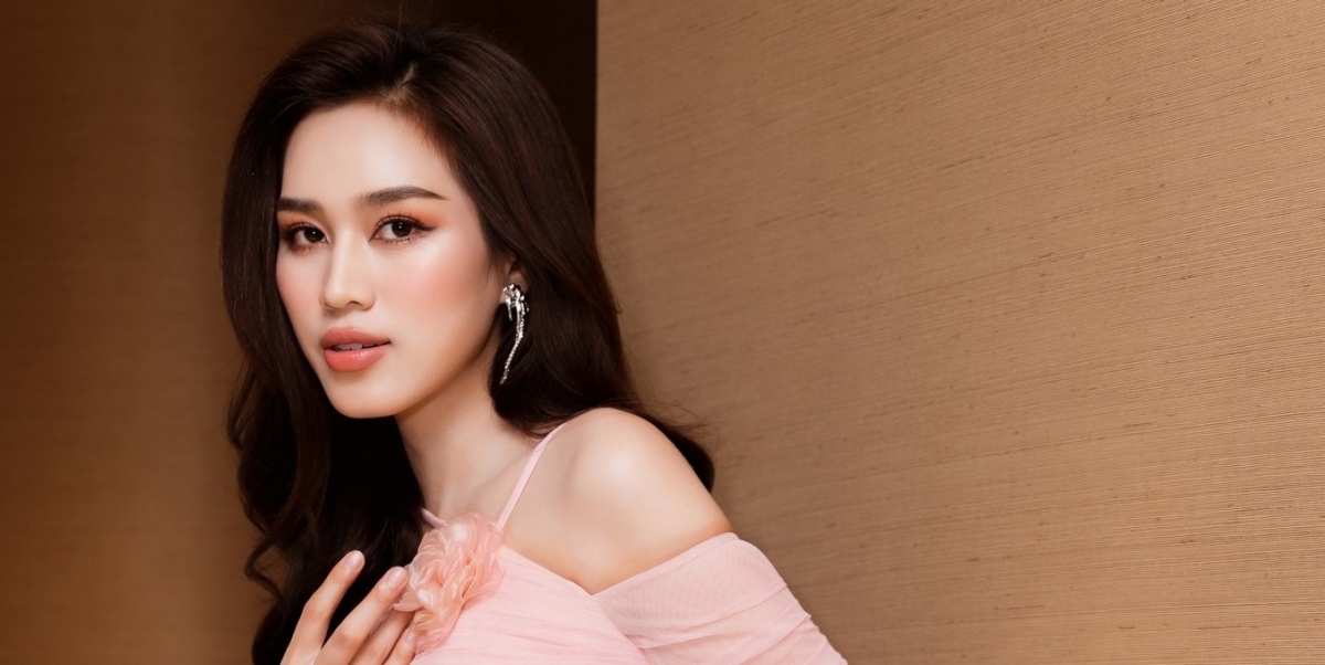 Hoa hậu Đỗ Thị Hà lọt đề cử "Vẻ đẹp vượt thời gian" của Missosology