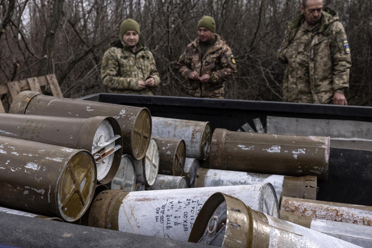 Ukraine dò tìm điểm yếu phòng thủ của Nga trước cuộc phản công mùa xuân