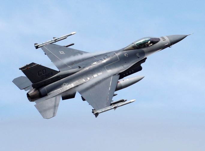 Chuyên gia: Tiêm kích F-16 khó sống sót nếu hoạt động trên chiến trường Ukraine