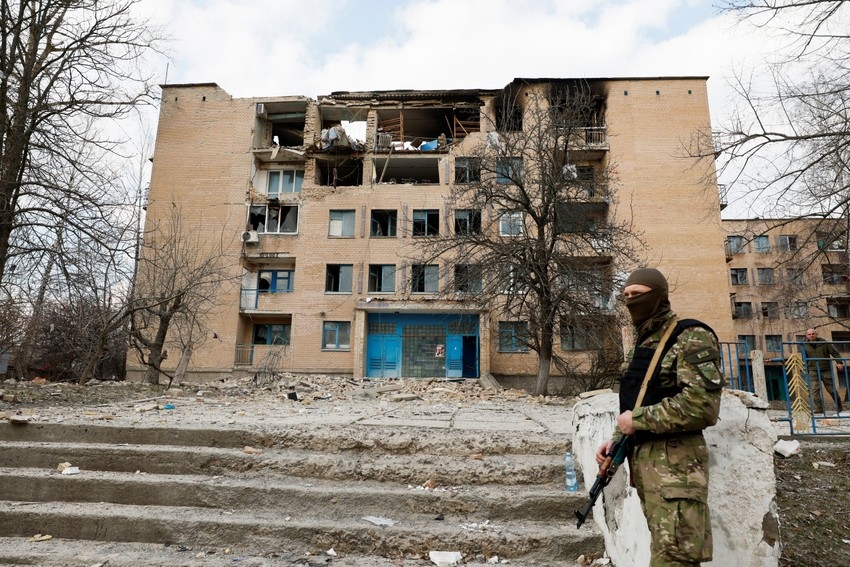 Phương Tây “ồ ạt” hỗ trợ Ukraine trước trận đánh lớn, Nga cảnh báo