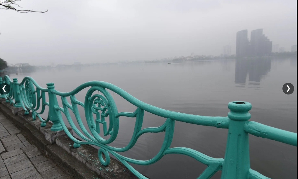 Công an Hà Nội điều tra vụ 1.500 quả cầu gang lan can ven Hồ Tây biến mất