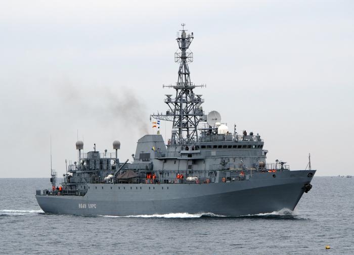 Chiến hạm Nga cập cảng Sevastopol sau khi bắn nổ xuồng tự sát nghi của Ukraine