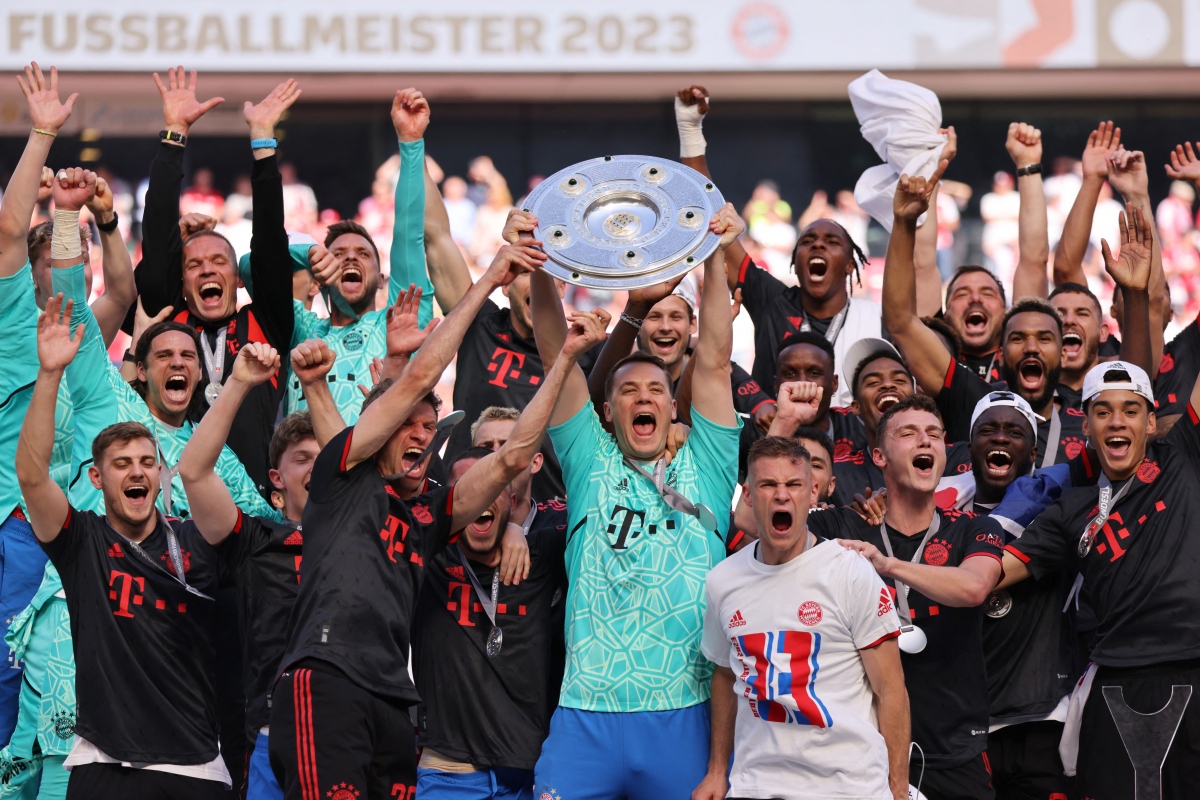 Bayern Munich vô địch Bundesliga sau vòng hạ màn mùa giải đầy kịch tính