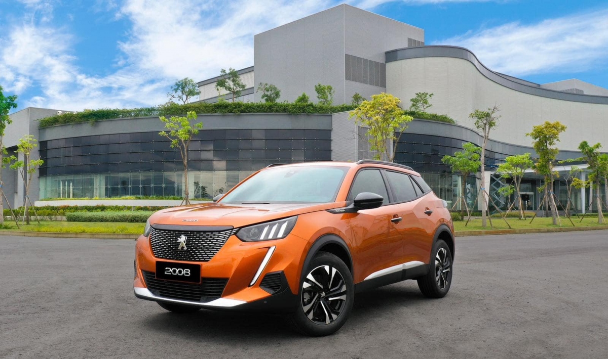 Thaco Auto tặng xe Peugeot 2008 cho VĐV điền kinh Nguyễn Thị Oanh