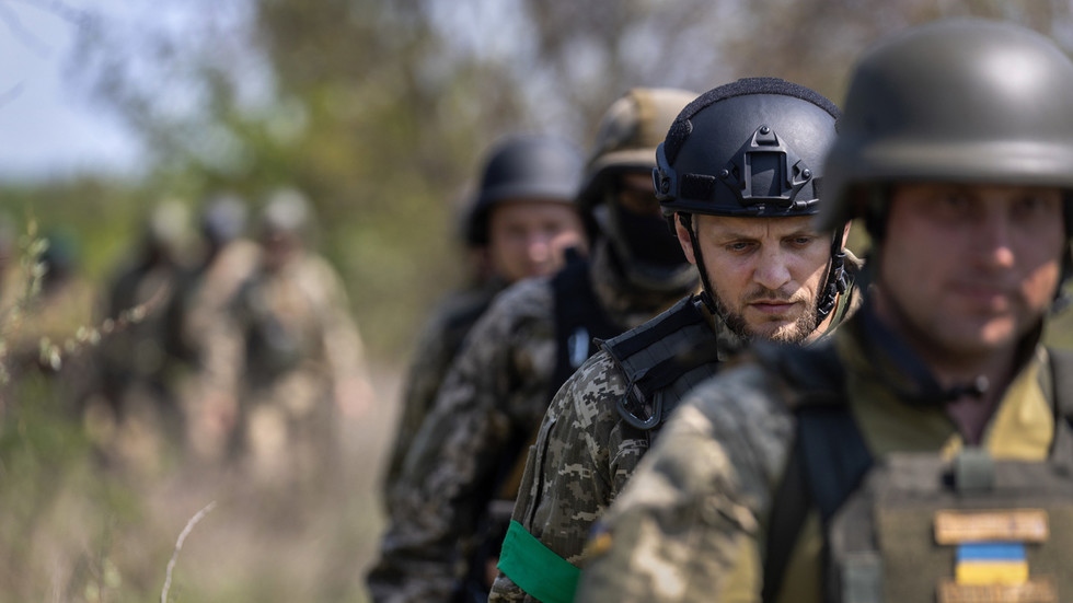 Những thách thức khiến cuộc phản công của Ukraine có nguy cơ “đi vào ngõ cụt”
