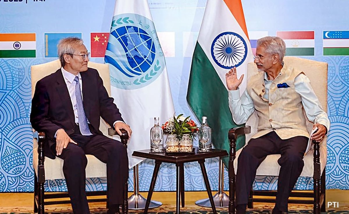Ngoại trưởng Nga-Ấn Độ gặp bên lề Tổ chức Hợp tác Thượng Hải