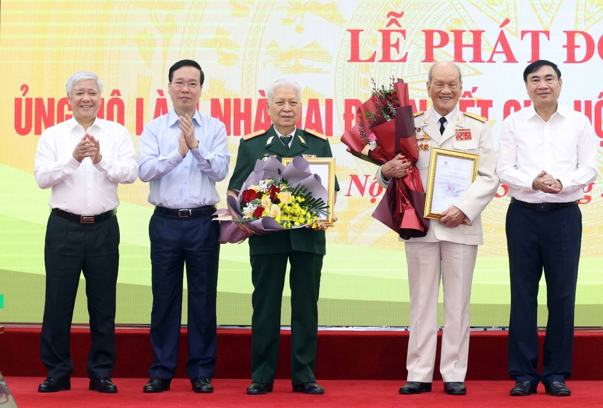 Chủ tịch nước kêu gọi xây dựng nhà Đại đoàn kết cho tỉnh Điện Biên và địa bàn Tây Bắc
