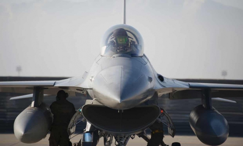 Đan Mạch sẽ huấn luyện phi công Ukraine sử dụng máy bay F-16