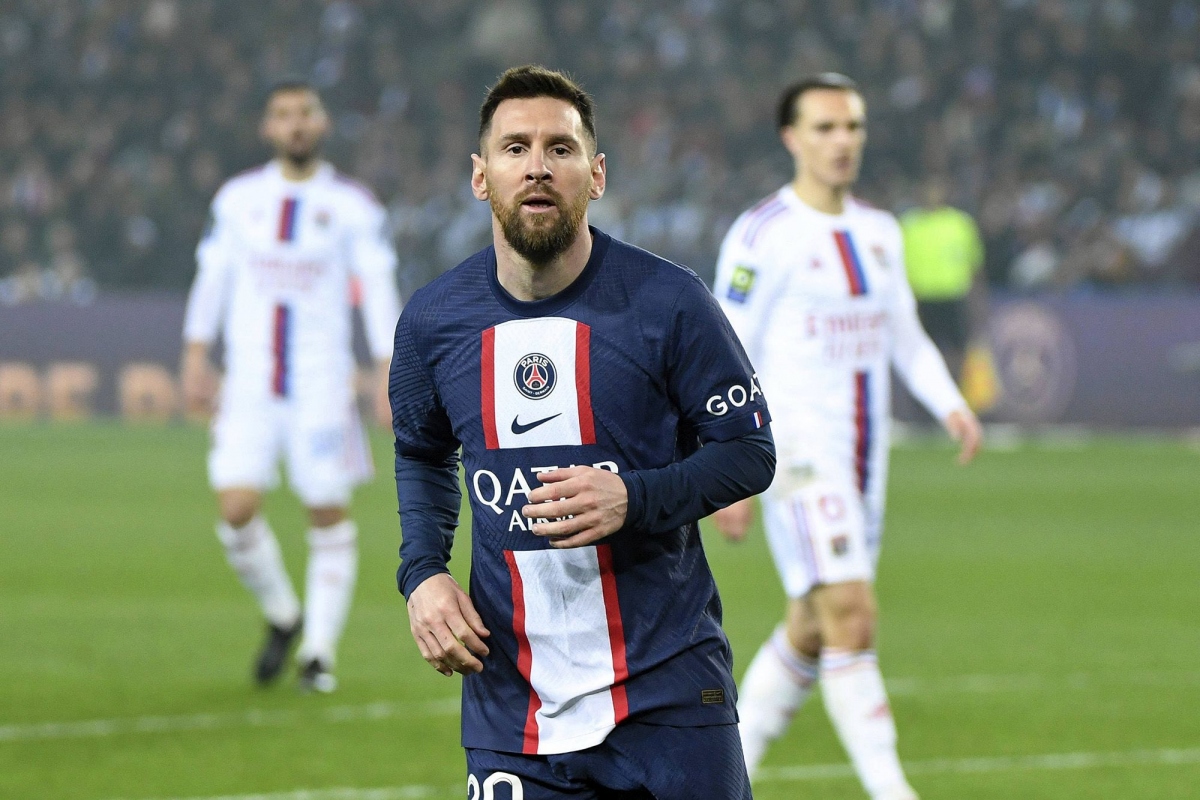 Đêm nay, Messi sẽ giành danh hiệu cuối cùng với PSG?