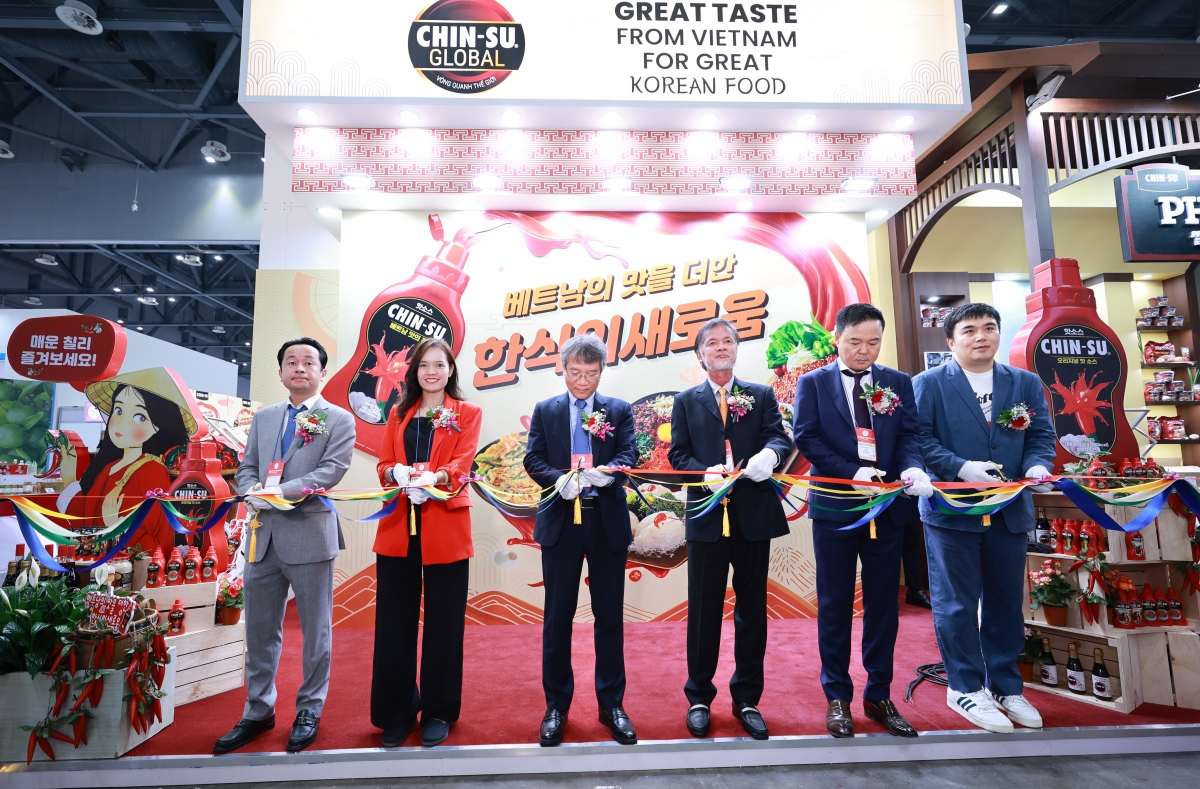 Chin-su gây ấn tượng với Bộ gia vị và Phở tại sự kiện ẩm thực quốc tế Seoul Food 2023