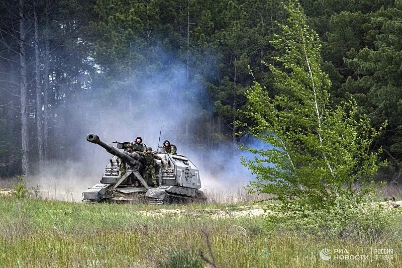 Nga tấn công và phá hủy kho đạn dược cùng nhiều lựu pháo của Ukraine