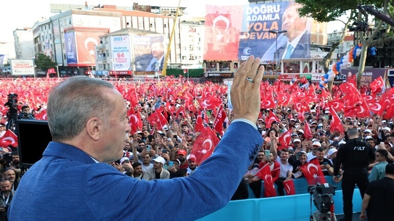 Thổ Nhĩ Kỳ "nóng" trước vòng hai cuộc bầu cử Tổng thống