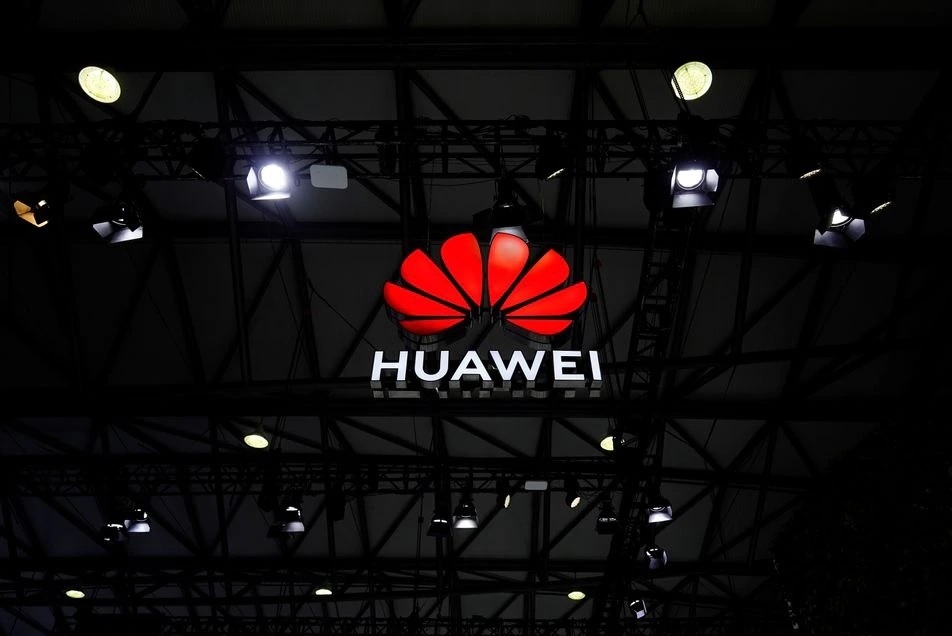 Hungary mở rộng liên kết với Huawei, ngăn chặn gói hỗ trợ cho Ukraine