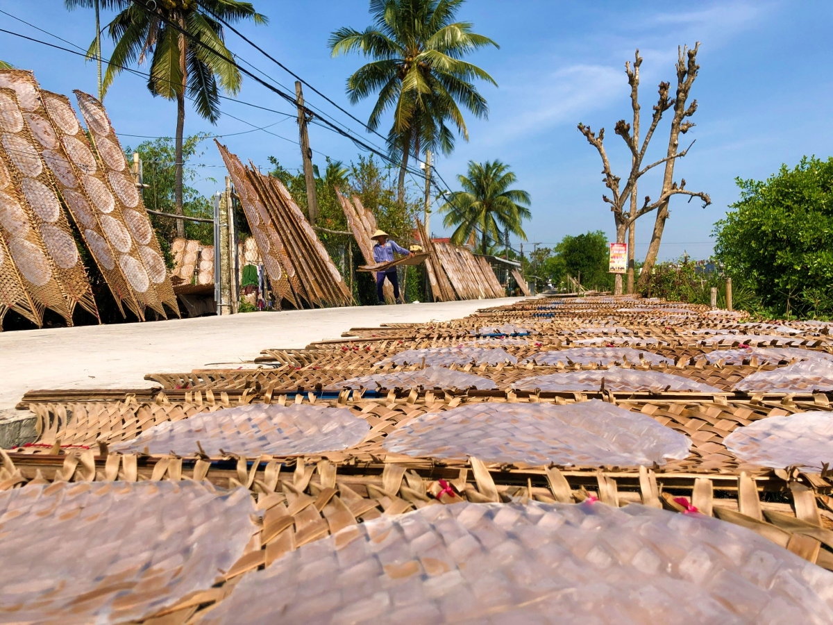 Làng nghề bánh tráng hơn 200 năm trở thành Di sản văn hóa phi vật thể quốc gia